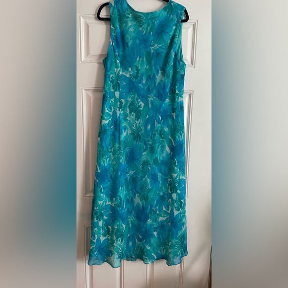 💜 STUDIO 1 dress sleeveless fully lined. Size 20 - Picture 2 of 6